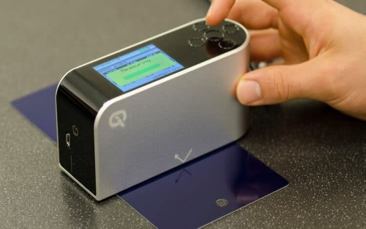 IQ 20/60/85 Gloss Haze DOI Meter - комбиниран уред за измерване на блясък и качеството на покритията
